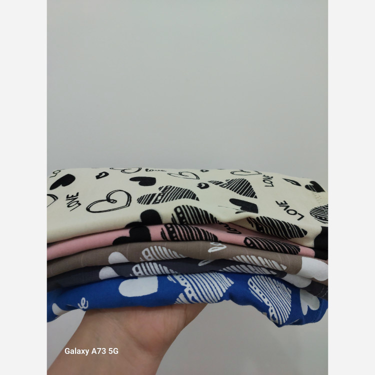 تاپ زنانه و دخترانه جنس اسپان طرح قلبی