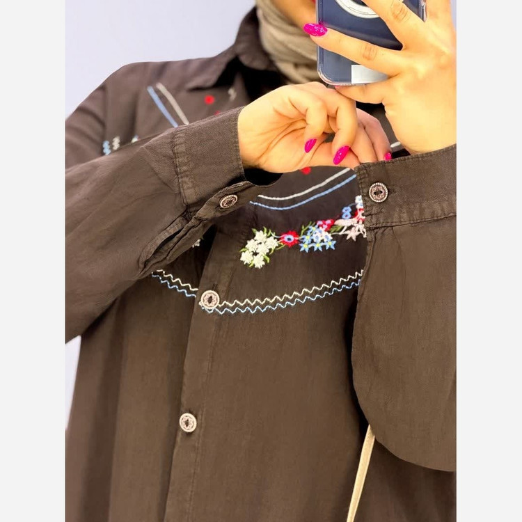 مانتو زنانه و دخترانه جلو دکمه دار